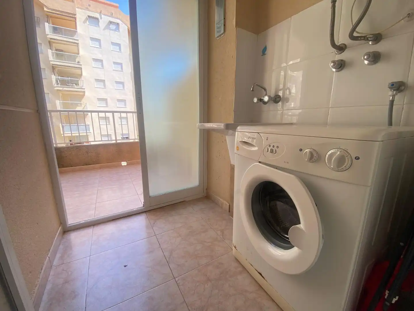 Habitación de Apartamento en venta en Xeraco con Trastero, Amueblado y Balcón