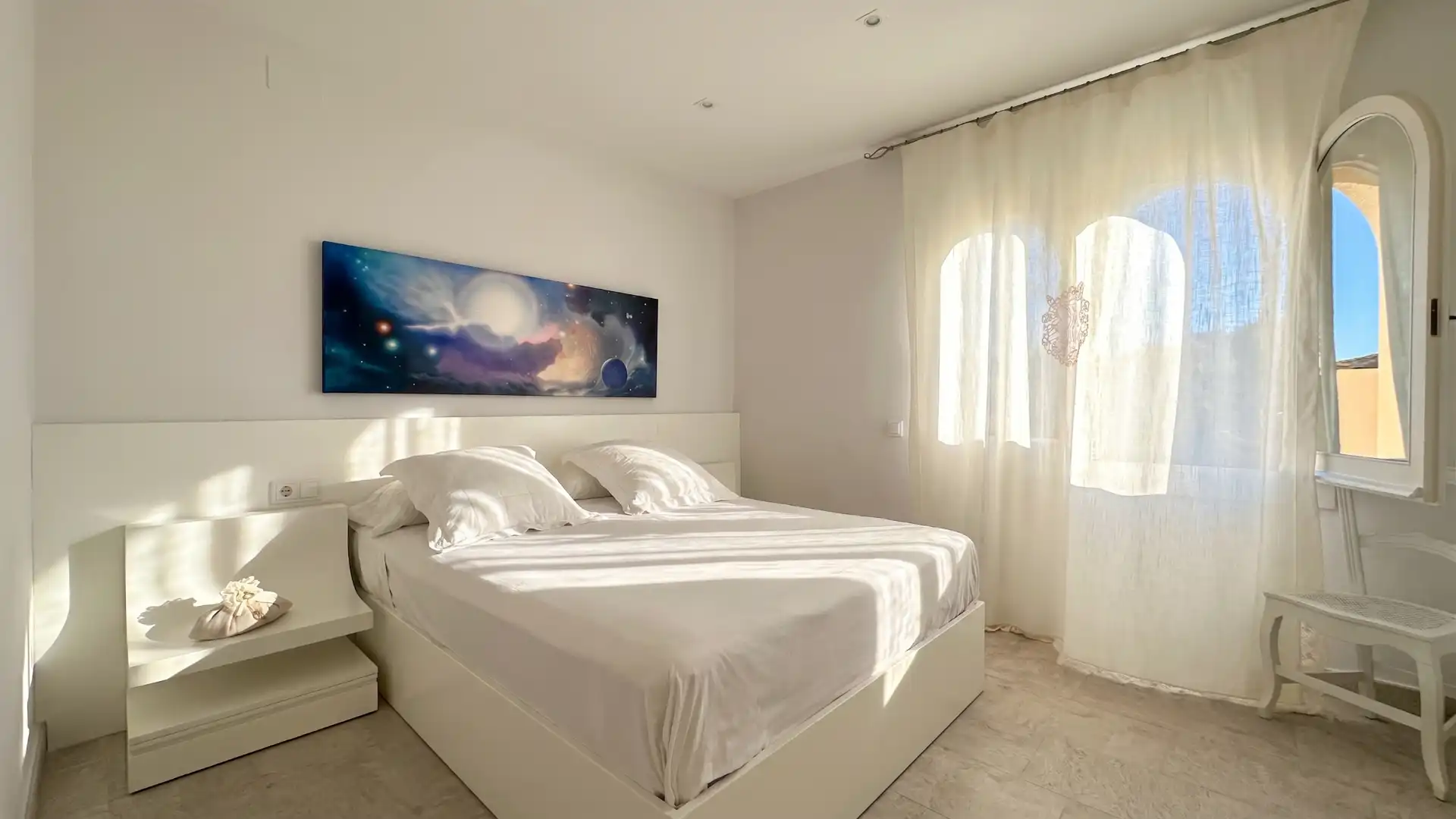 Dormitori de Casa o xalet en venda en Mont-roig del Camp amb Aire condicionat, Jardí privat i Terrassa
