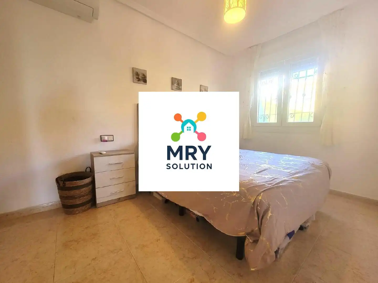 Bedroom of Houses for sale in Alicante / Alacant
