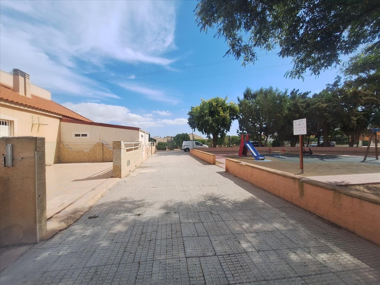 Vista exterior de Casa adosada en venta en Cartagena con Terraza