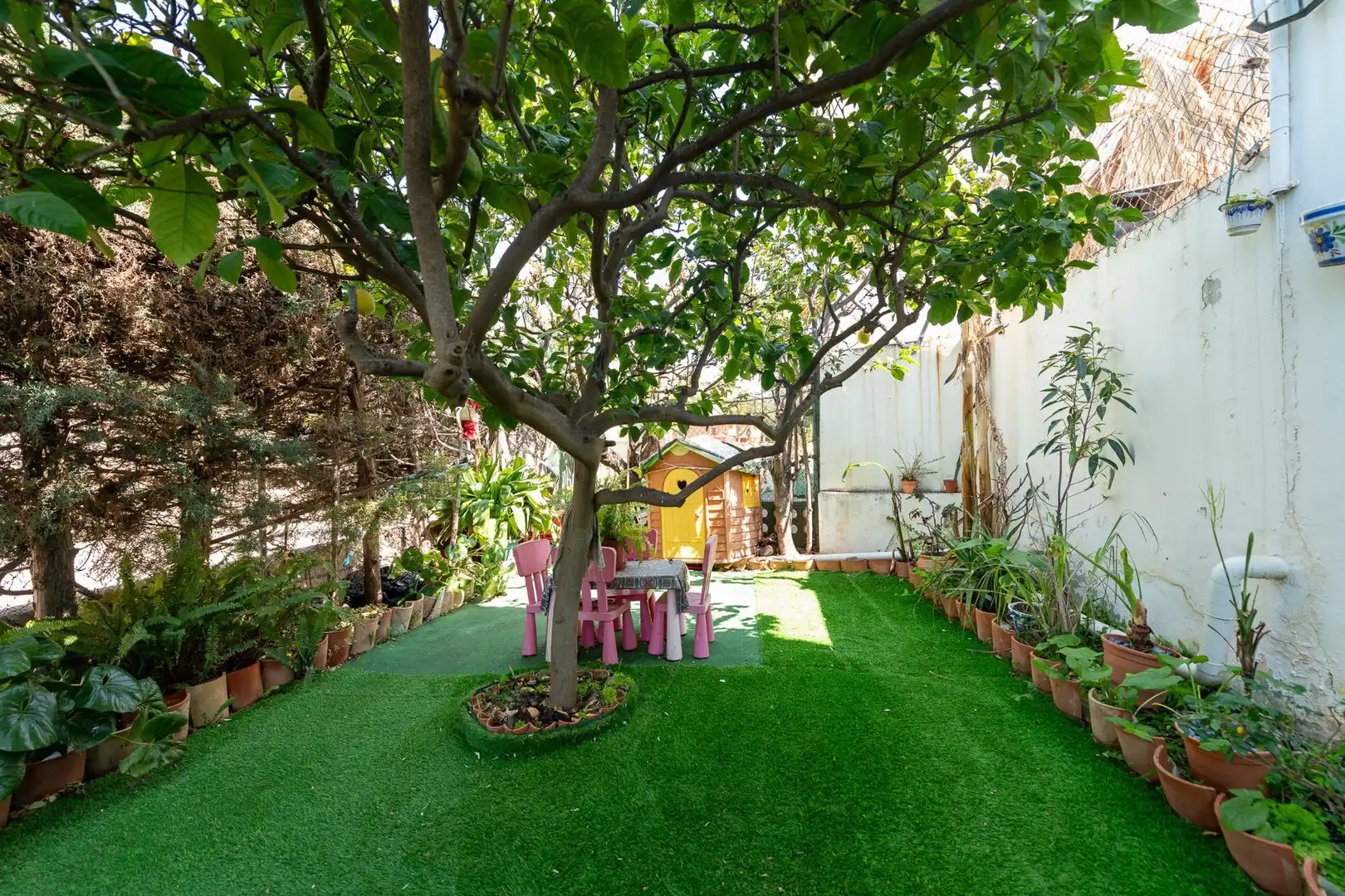 Jardín de Casa adosada en venta en Rincón de la Victoria con Trastero y Piscina comunitaria