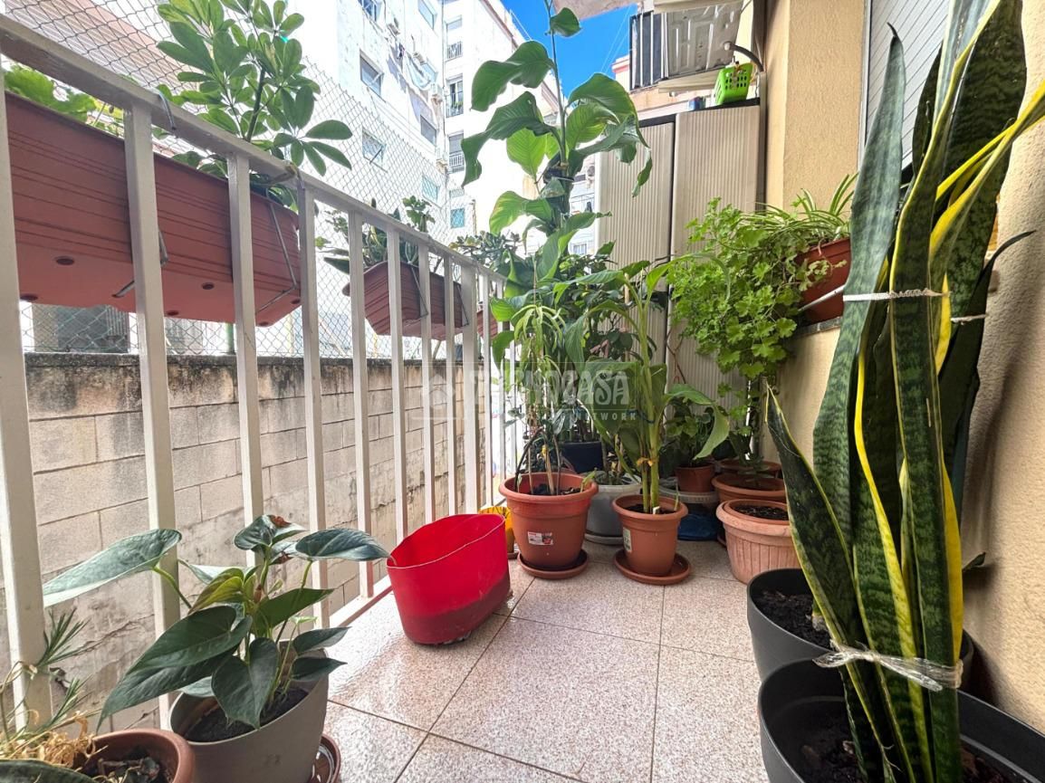 Flat for sale in Sant Crist, Montigalà - Sant Crist