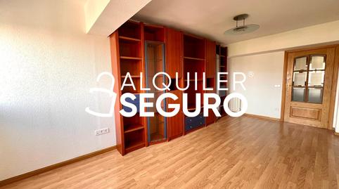 Photo 2 of Flat for rent in De Verín , Pilar, Madrid Capital