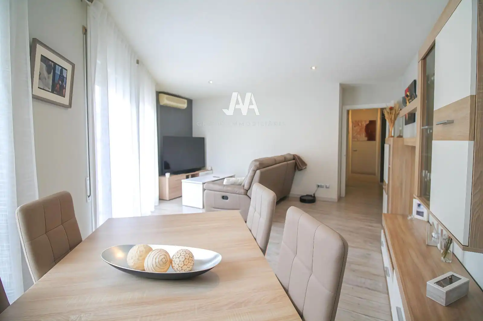 Sala de estar de Piso en venta en Igualada con Aire acondicionado, Calefacción y Parquet