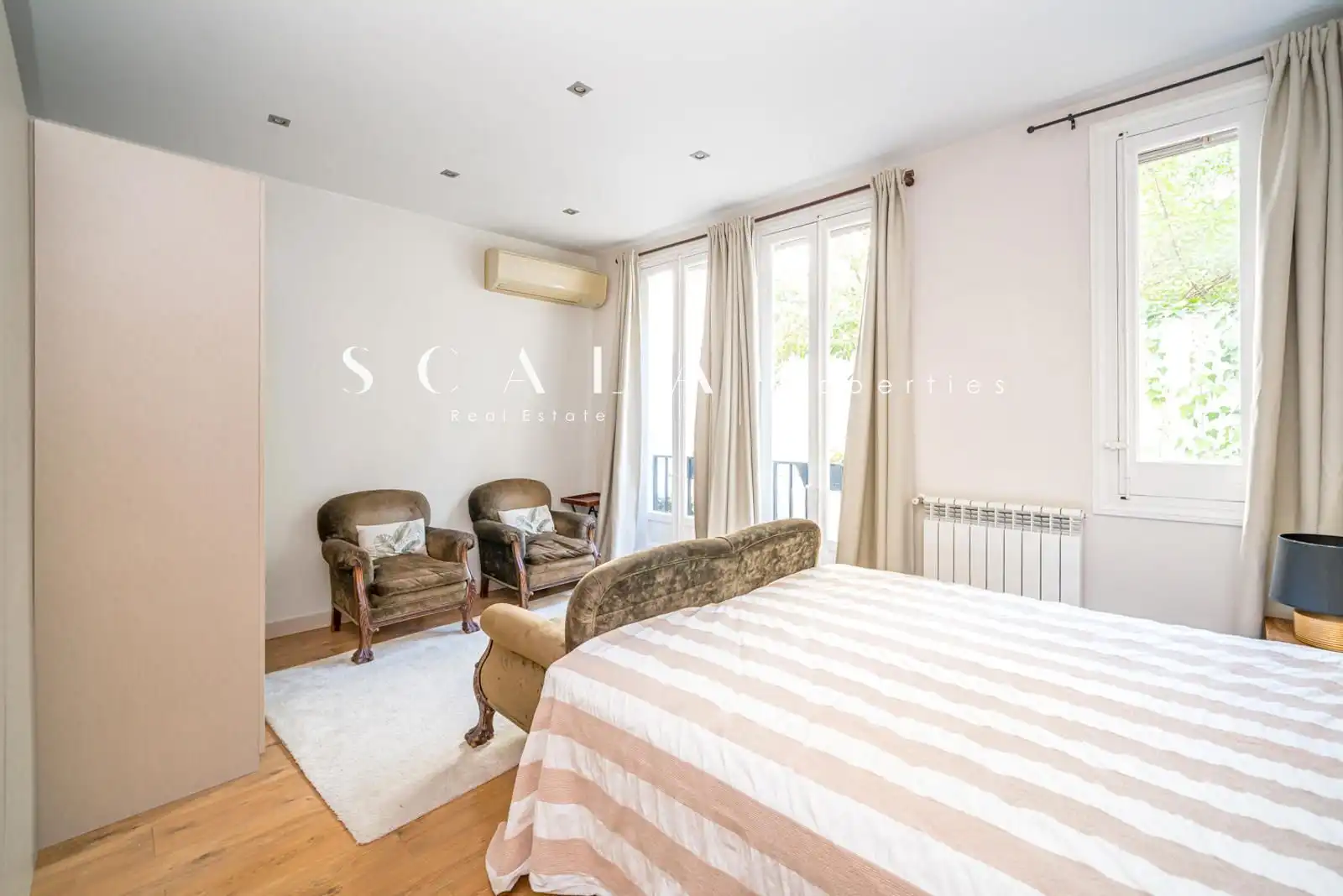 Bedroom of Duplexes for rent in Madrid  with Air Conditioner, Heating and Terrace