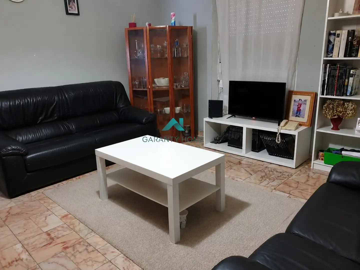Sala d'estar de Pis en venda en Sevilla amb Aire condicionat i Moblat