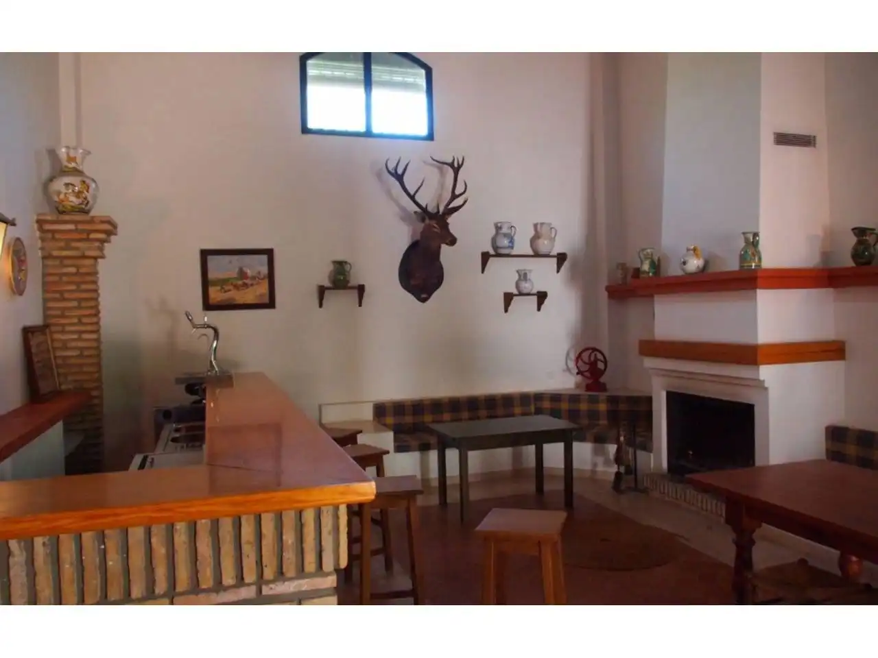 Country house zum Verkauf in Santiponce mit Privatgarten, Terrasse und Schwimmbad