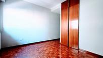 Bedroom of Flat to rent in  Madrid Capital  with Air Conditioner, Heating and Parquet flooring