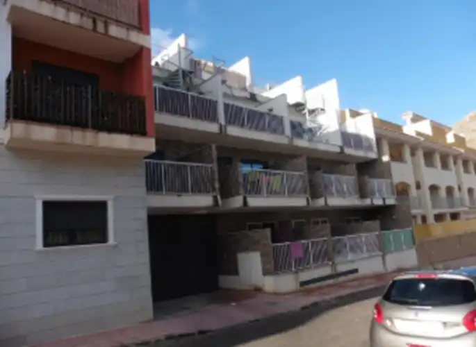 Aparcament en venda a C/ Granado