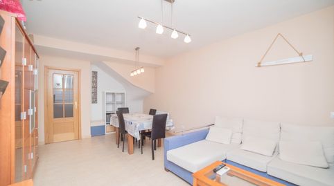 Foto 3 von Maisonette zum Verkauf in Calle Maximino López, Valmojado, Toledo