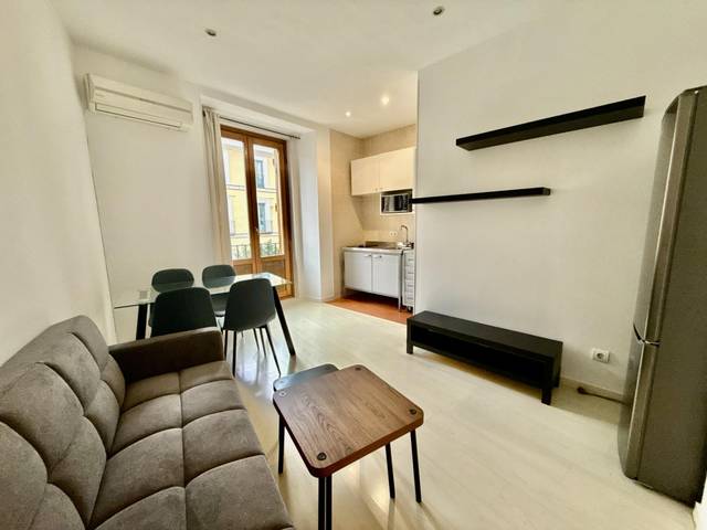 Apartamento en Alquiler en Calle VILLA en Palacio