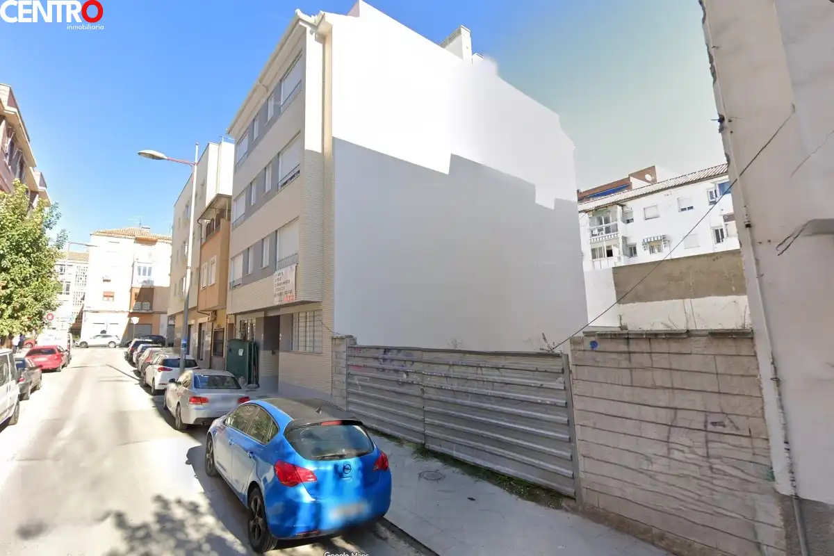 Vista exterior de Residencial en venta en Granada