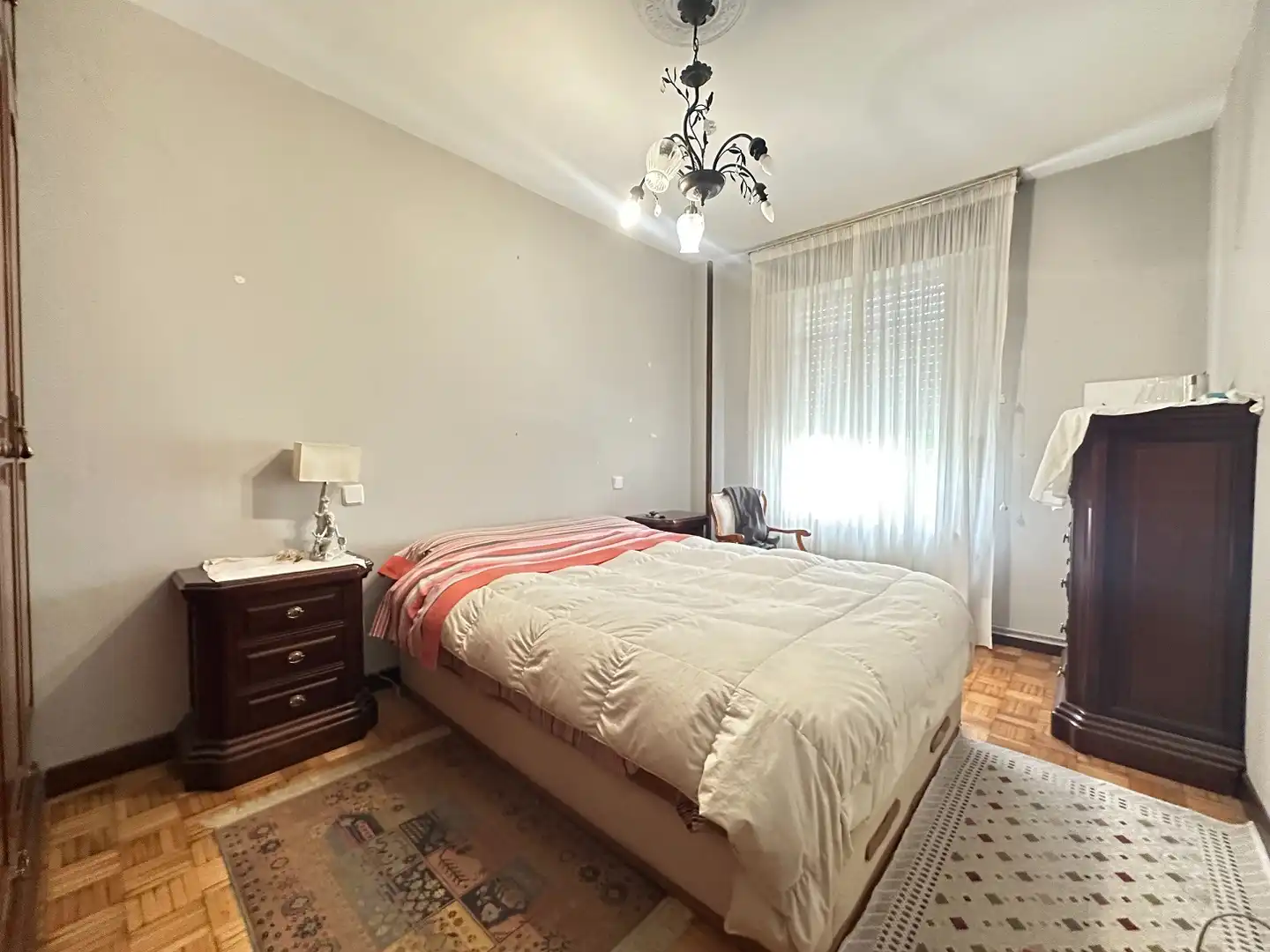 Habitación de Piso en venta en Santiago de Compostela  con Aire acondicionado, Calefacción y Trastero