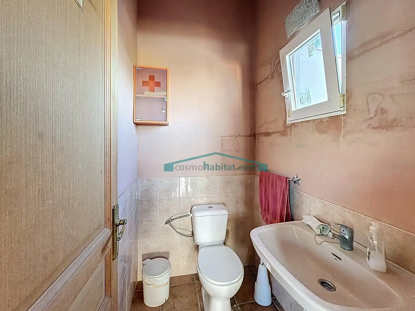 Bathroom of Houses for sale in Pedralba  with Private garden and Terrace