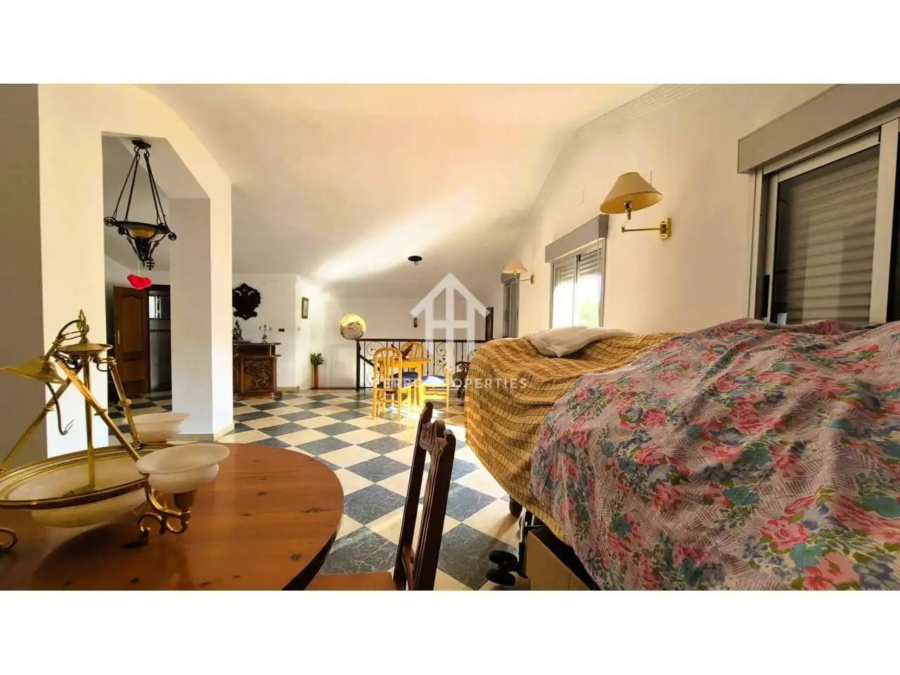 Vista exterior de Casa o xalet en venda en Algarinejo amb Jardí privat, Terrassa i Moblat