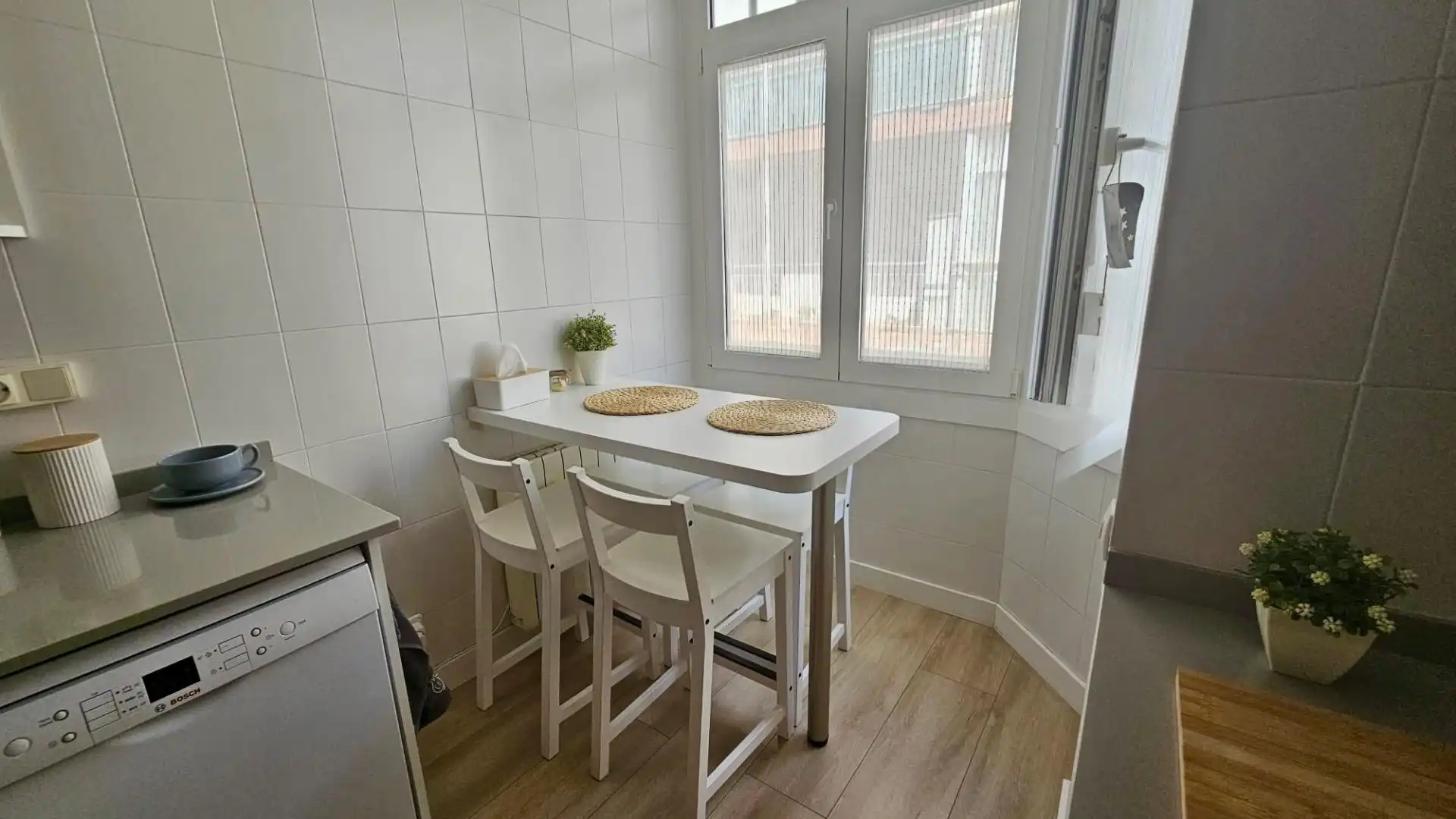 Cocina de Casa o chalet en venta en Calella con Aire acondicionado, Calefacción y Jardín privado