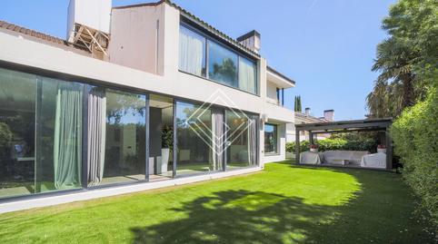 Foto 2 de Casa adosada en venda a Urbanización La Moraleja, Madrid