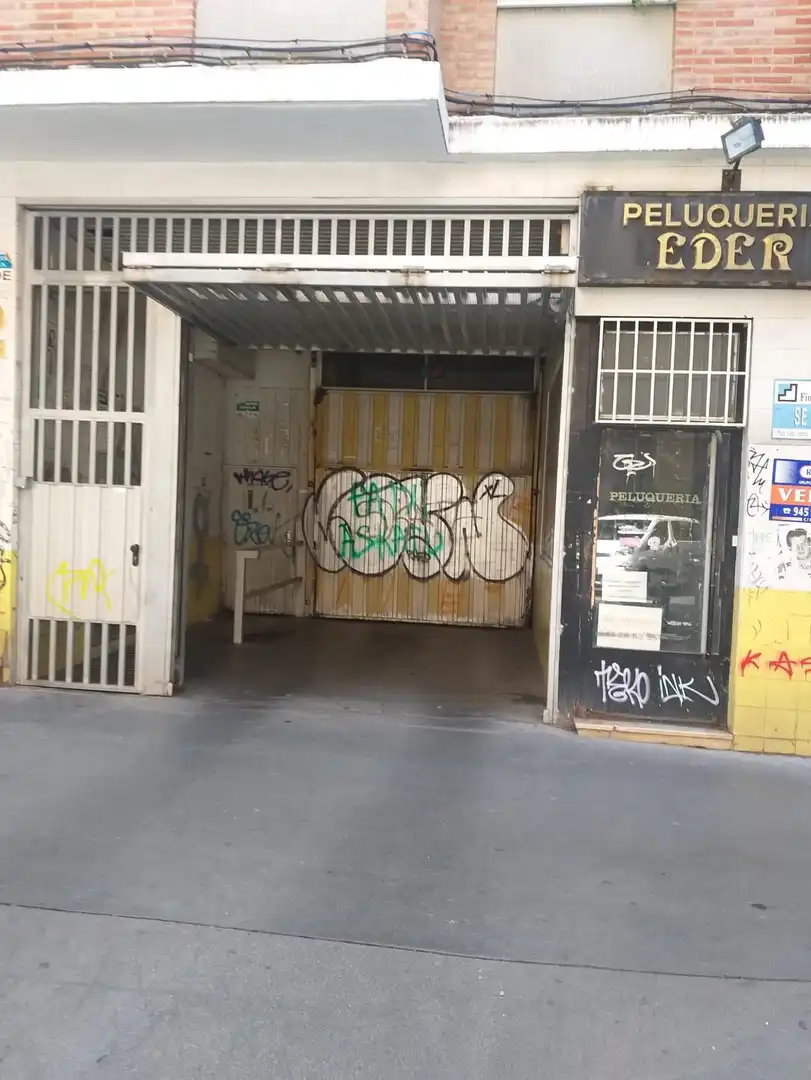 Garatge en venda a Tenerias Kalea, 16, Coronación