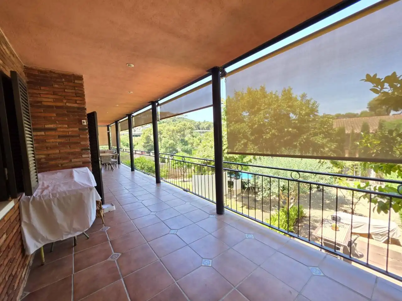 Terraza de Casa o chalet en venta en Montcada i Reixac con Aire acondicionado, Calefacción y Jardín privado