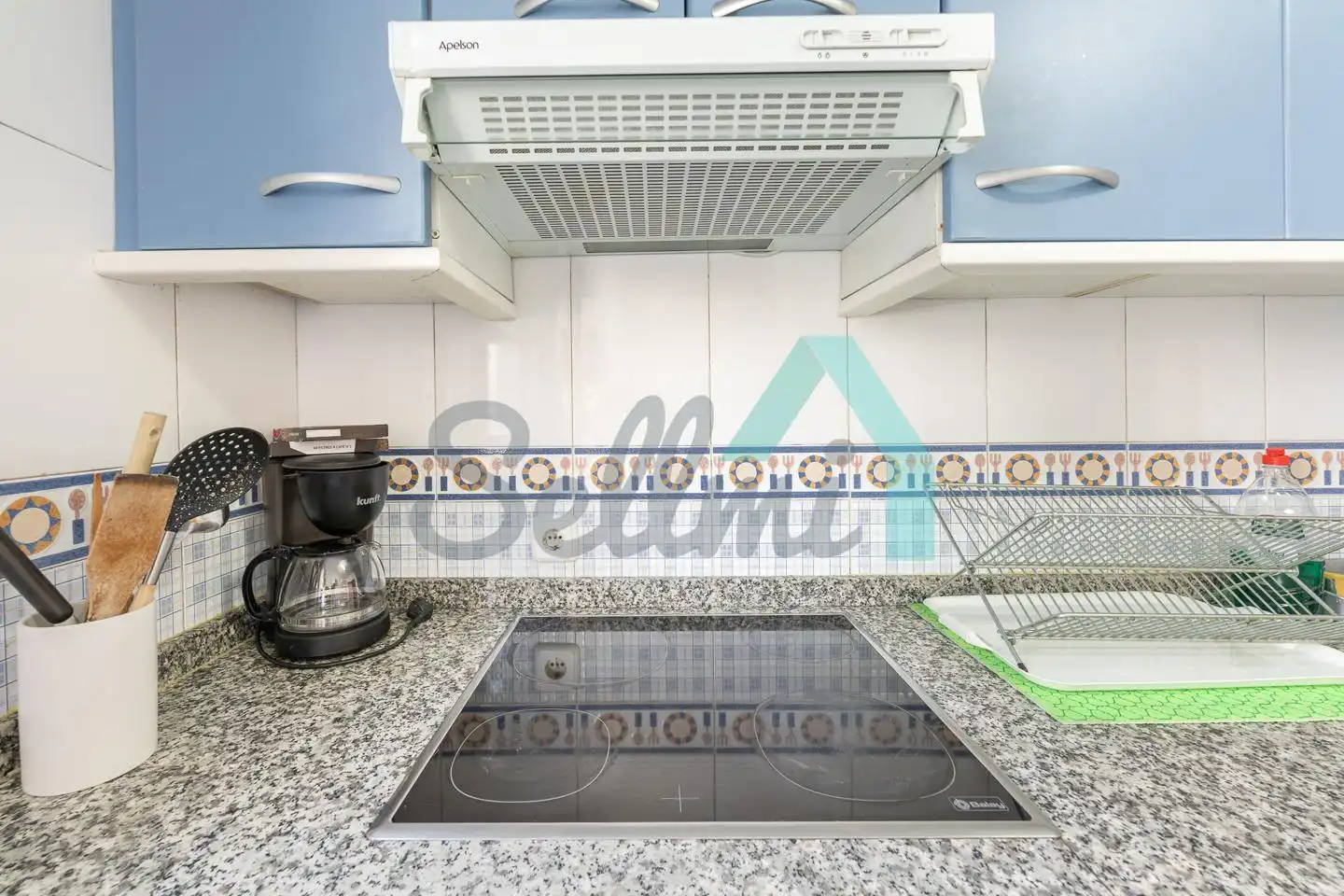 Kitchen of Flat for rent in Oviedo   with Heating, Parquet flooring and Furnished