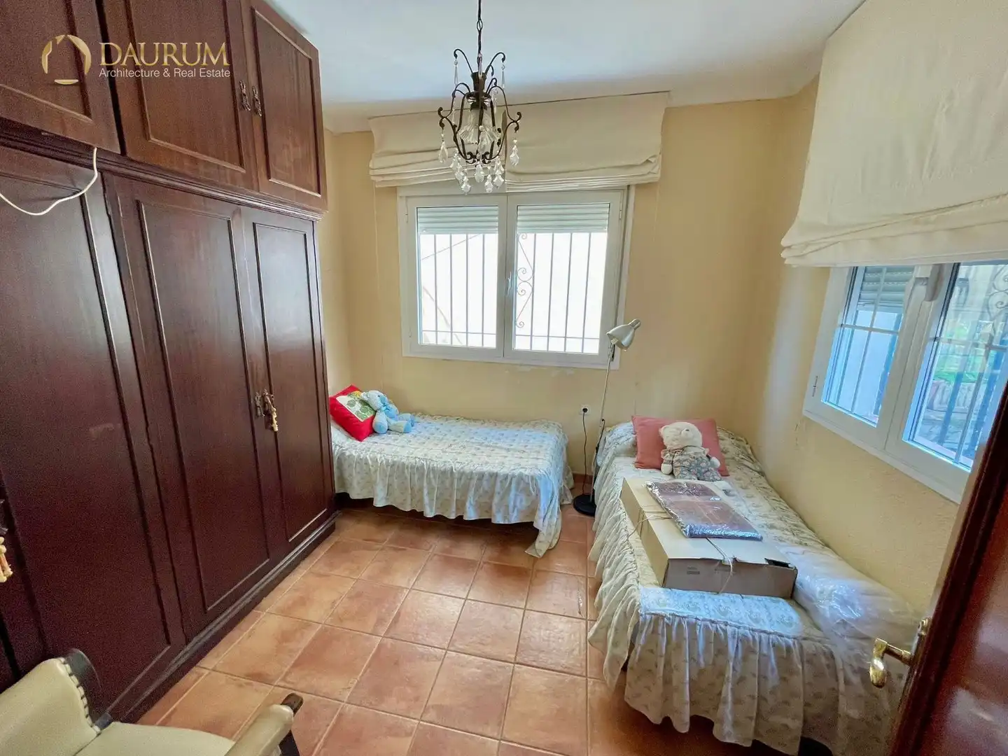 Habitación de Casa adosada en venta en Málaga con Jardín privado, Terraza y Trastero