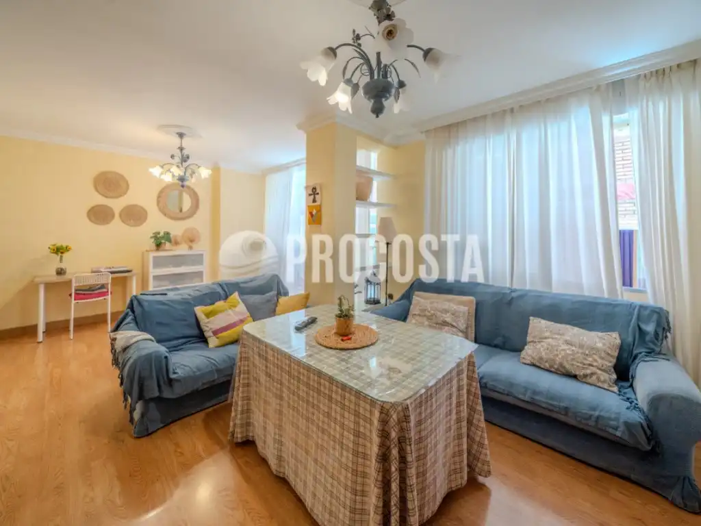 Flat for sale in Calle Buenos Aires, Almuñecar Centro