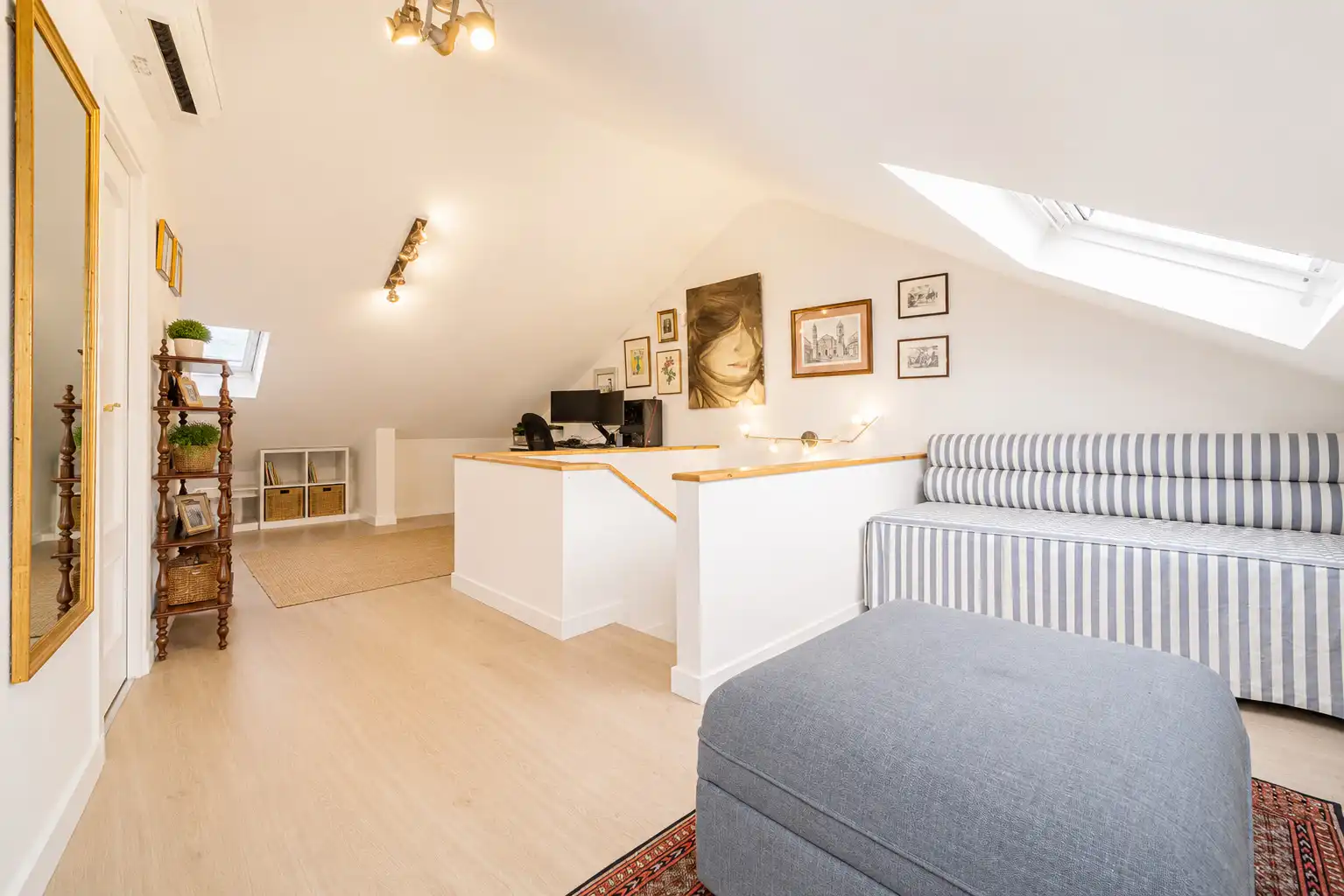 Habitación de Casa adosada en venta en Las Rozas de Madrid