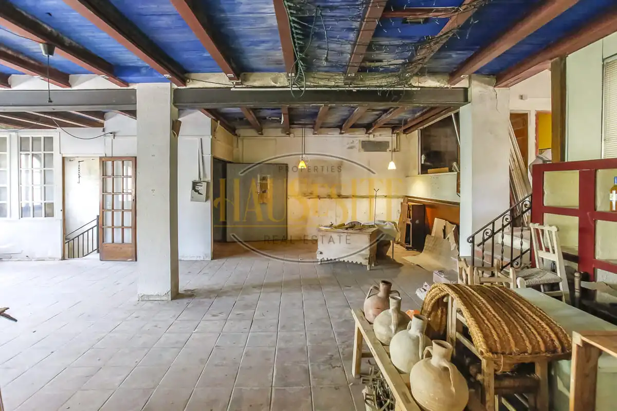 Country homes for sale in Torrelavit