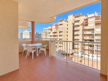 Apartamento con piscina en venta en Poligono Poligono J Veneziola