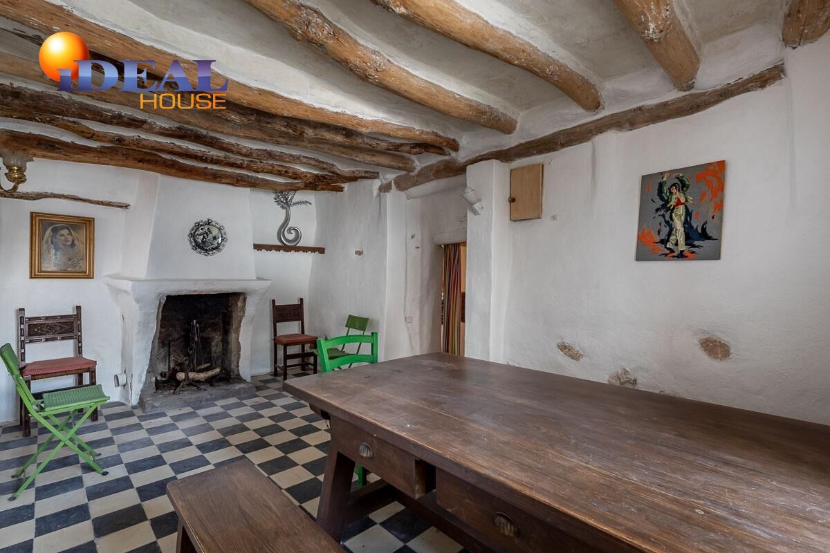 Dining room of Country house for sale in Cogollos de la Vega