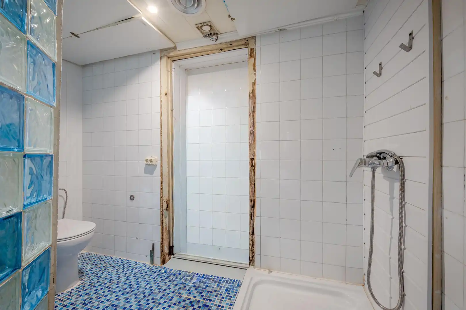 Baño de Piso en venta en Girona con Parquet