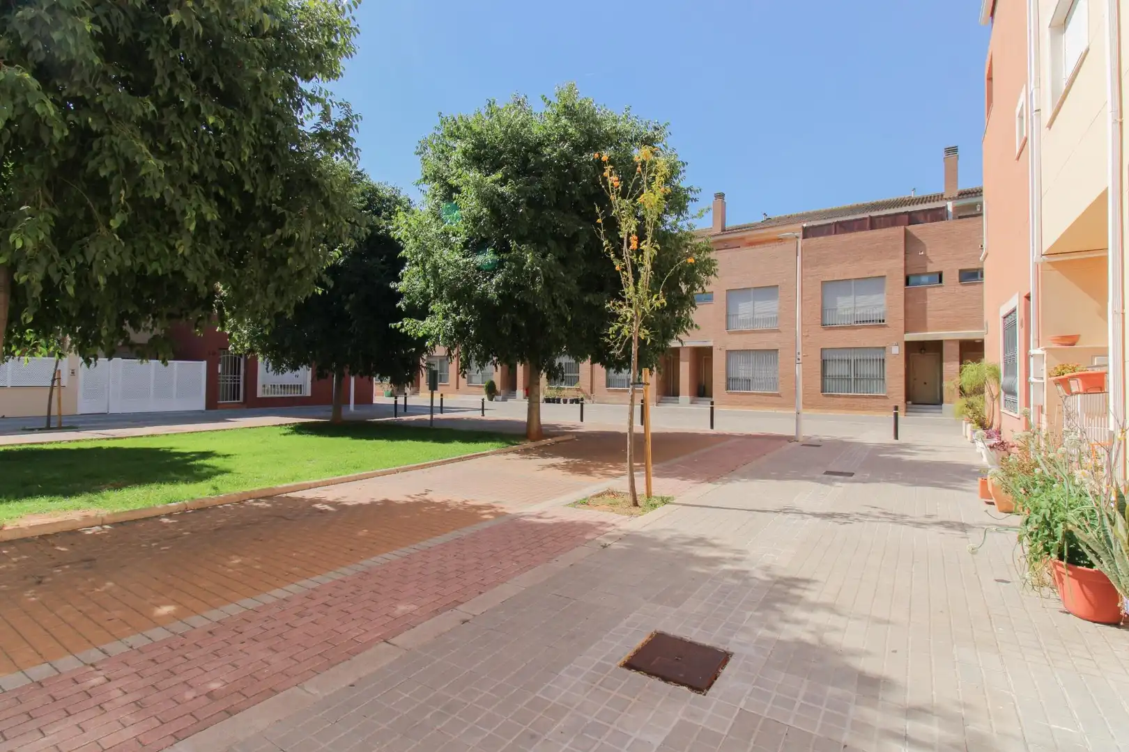 Vista exterior de Casa adosada en venda en Puçol
