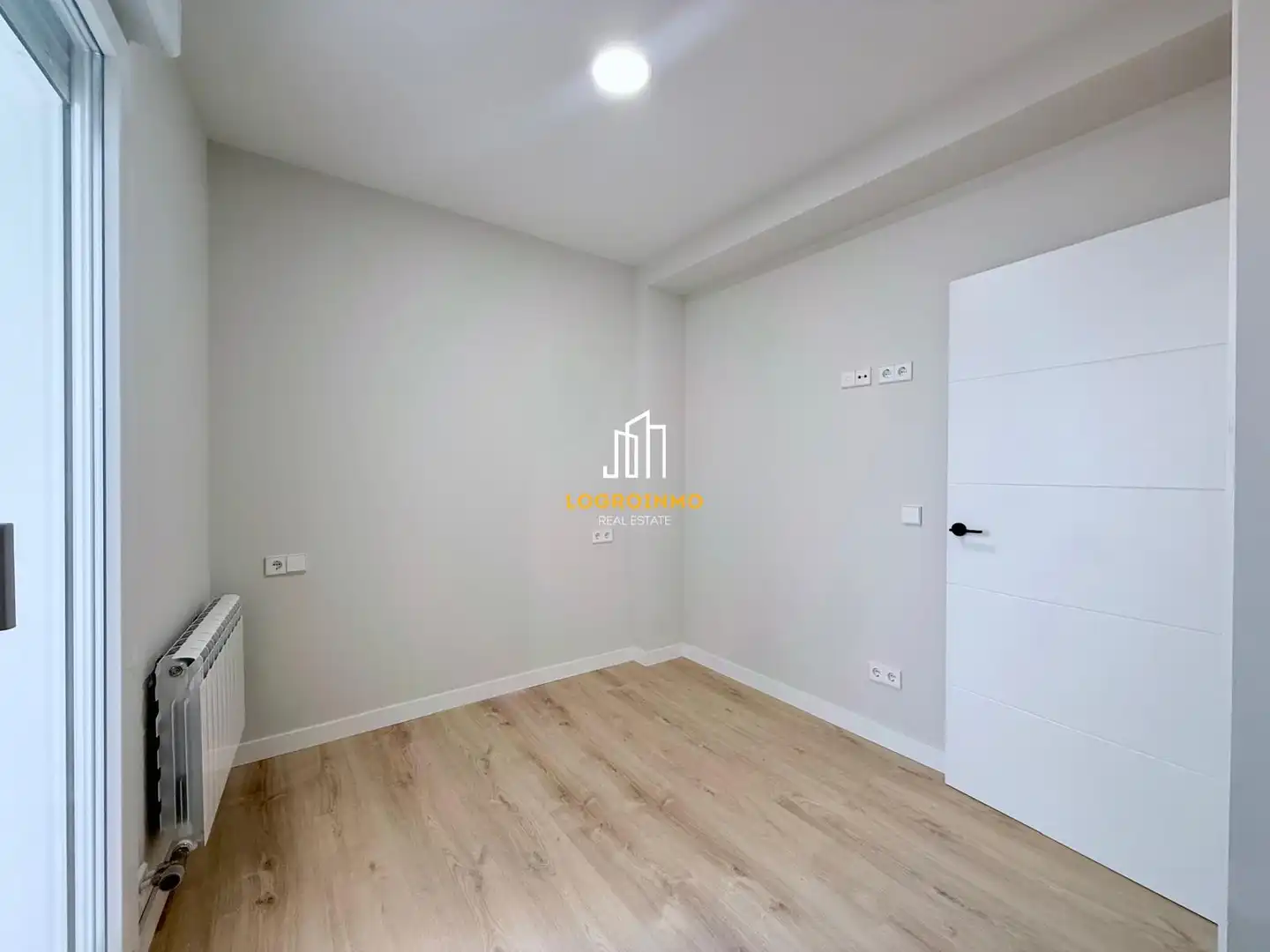 Piso en venta en  Logroño con Calefacción, Parquet y Balcón