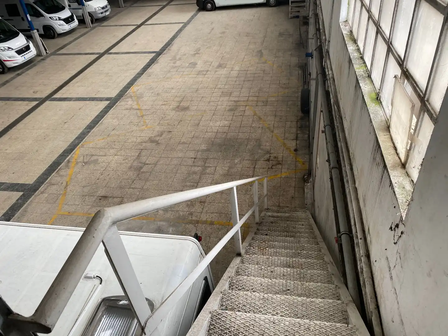 Parking of Industrial buildings for sale in Camargo