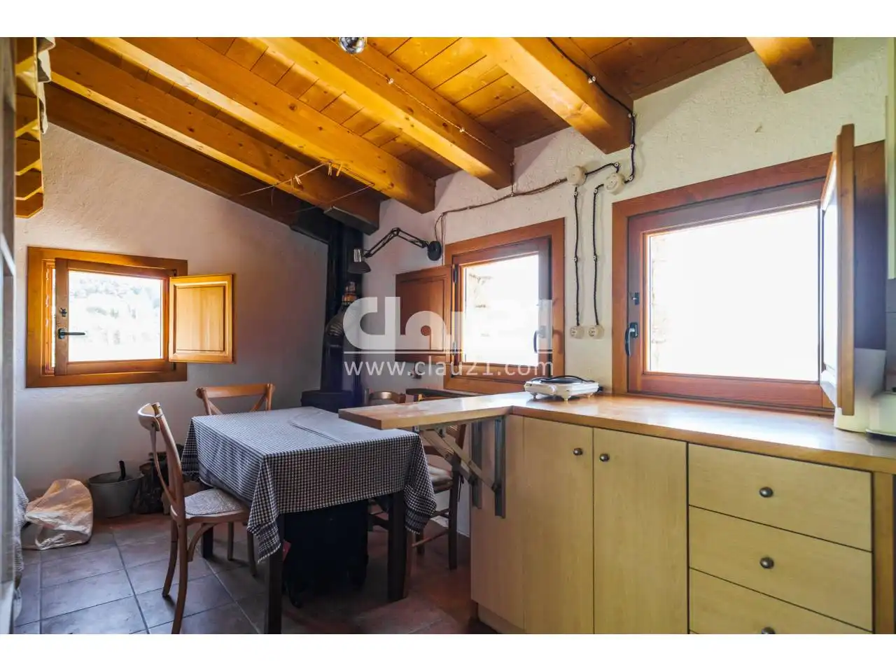 Country homes for sale in Calle Refugi Cal Foguet, Guixers