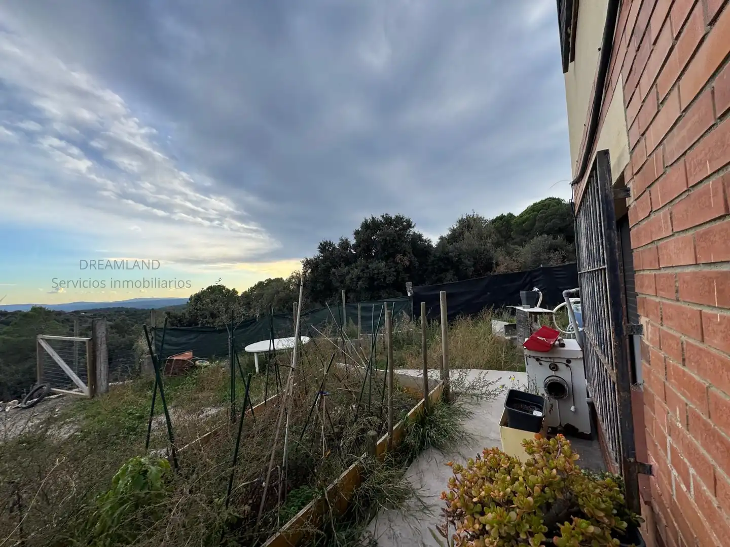 Country homes for sale in Piera  with Heating, Private garden and Furnished