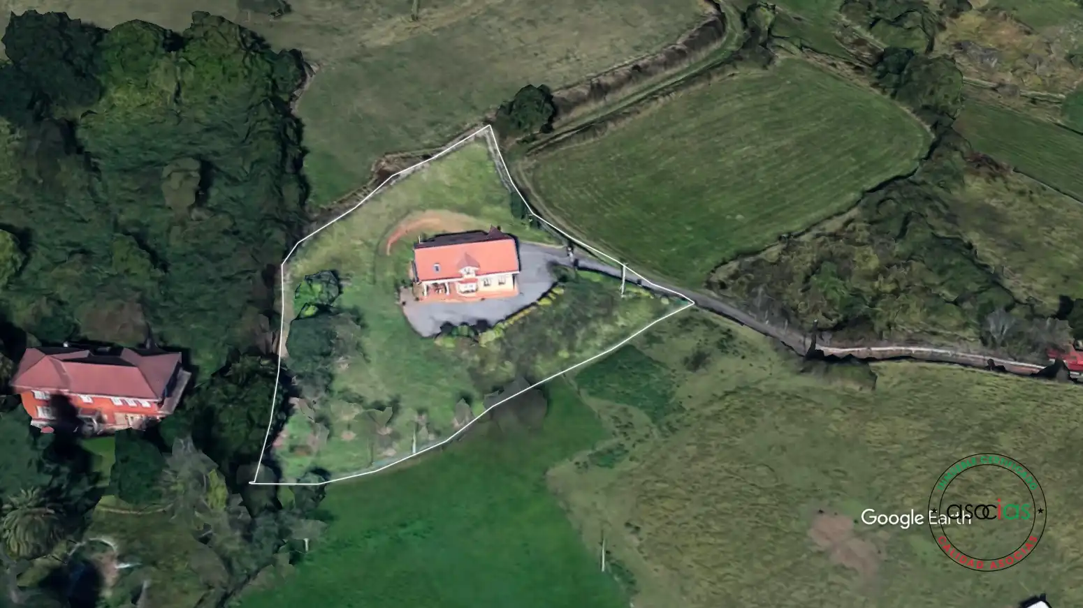Casa o xalet en venda en Soto del Barco amb Calefacció, Jardí privat i Terrassa