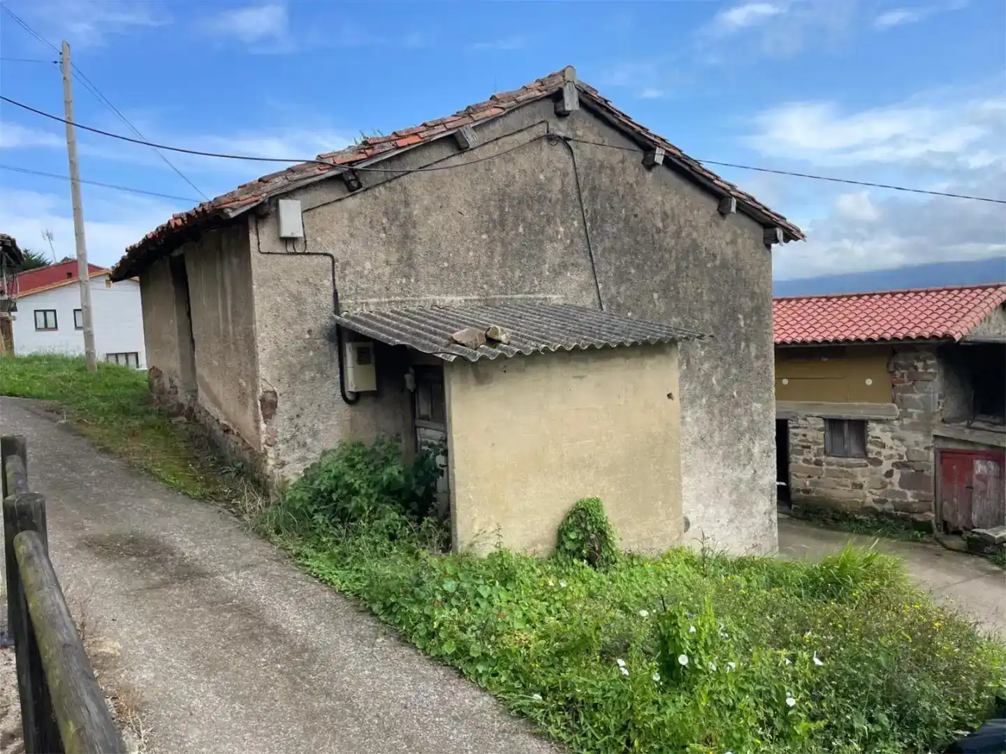 Vista exterior de Pis en venda en Colunga, Asturias