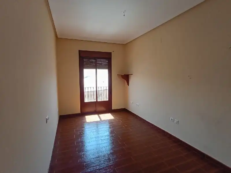 Piso en venta en La Carolina