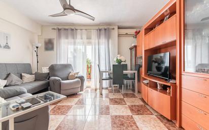 Living room of Flat for sale in San Sebastián de los Reyes  with Air Conditioner and Terrace