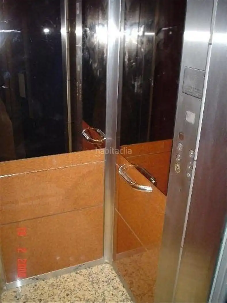 Appartamento con ascensore in affitto a Paseo de Cristóbal Colón 7, imagen 2