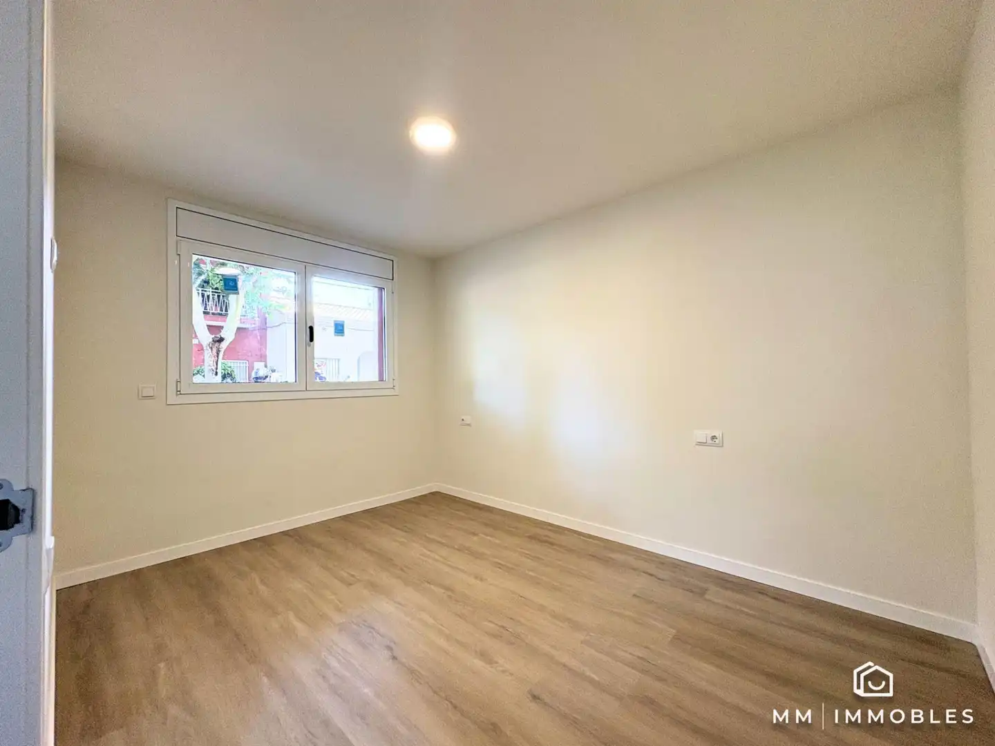 Schlafzimmer von Erdgeschoss zum Verkauf in Canovelles mit Heizung, Parkett und Balkon