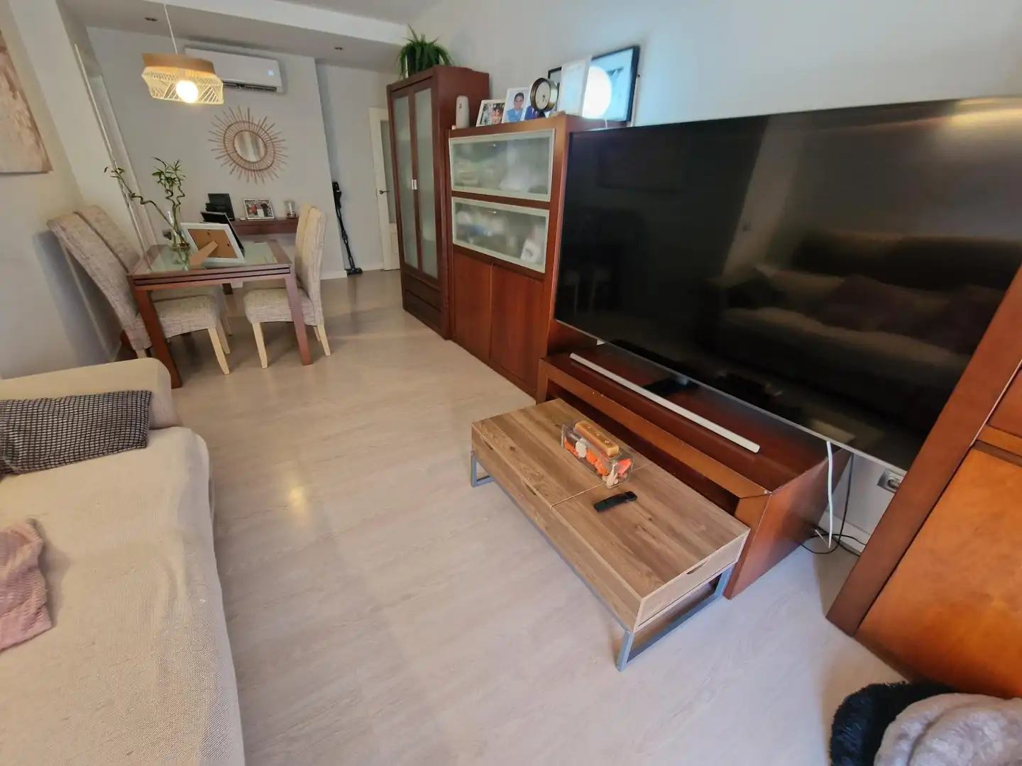 Sala d'estar de Pis en venda en Águilas amb Aire condicionat, Balcó i Piscina comunitària