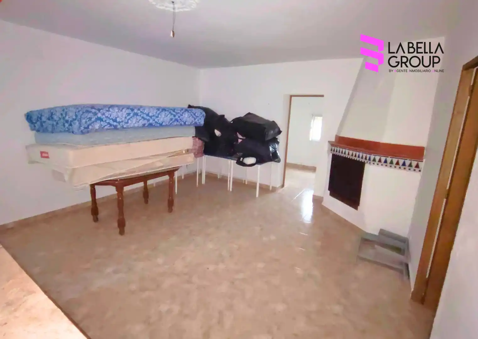 Bedroom of Buildings for sale in Villanueva de San Juan