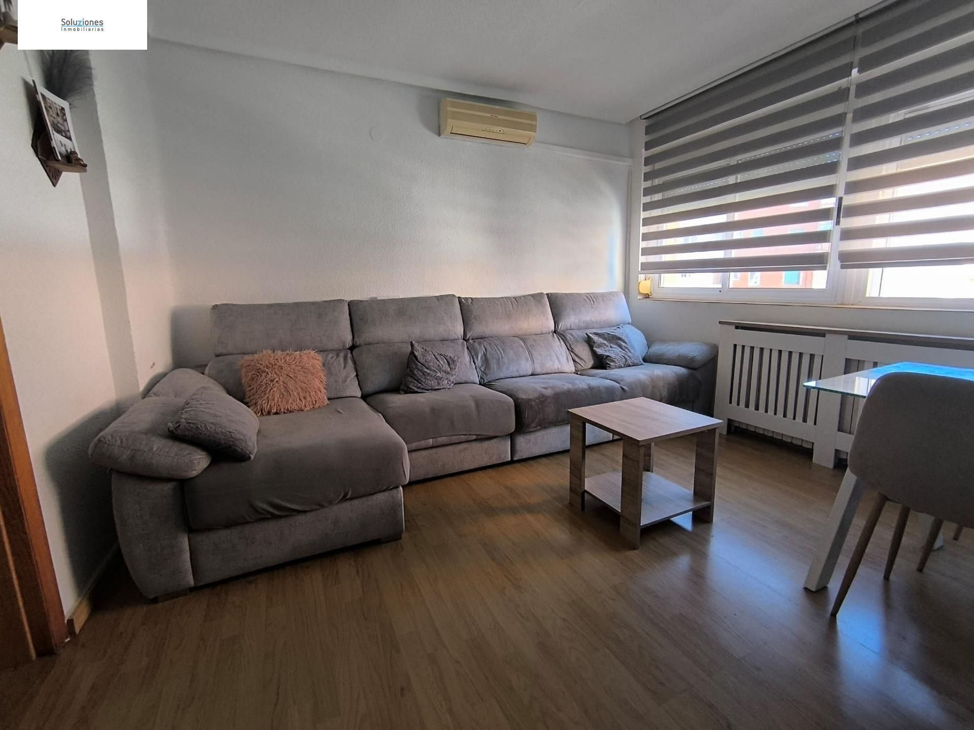 Flat for sale in El Pilar