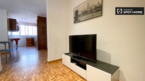 Foto 5 de Piso de alquiler en El Cabanyal - El Canyamelar, Valencia Capital