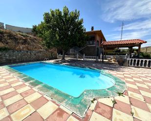 Swimming pool of House or chalet for sale in Anchuelo  with Air Conditioner, Heating and Private garden