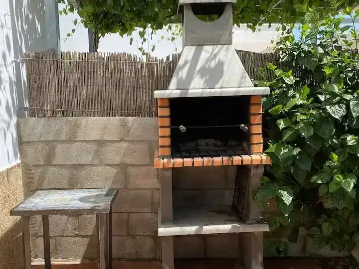 Terrassa de Casa adosada en venda en Vejer de la Frontera amb Jardí privat, Traster i Moblat