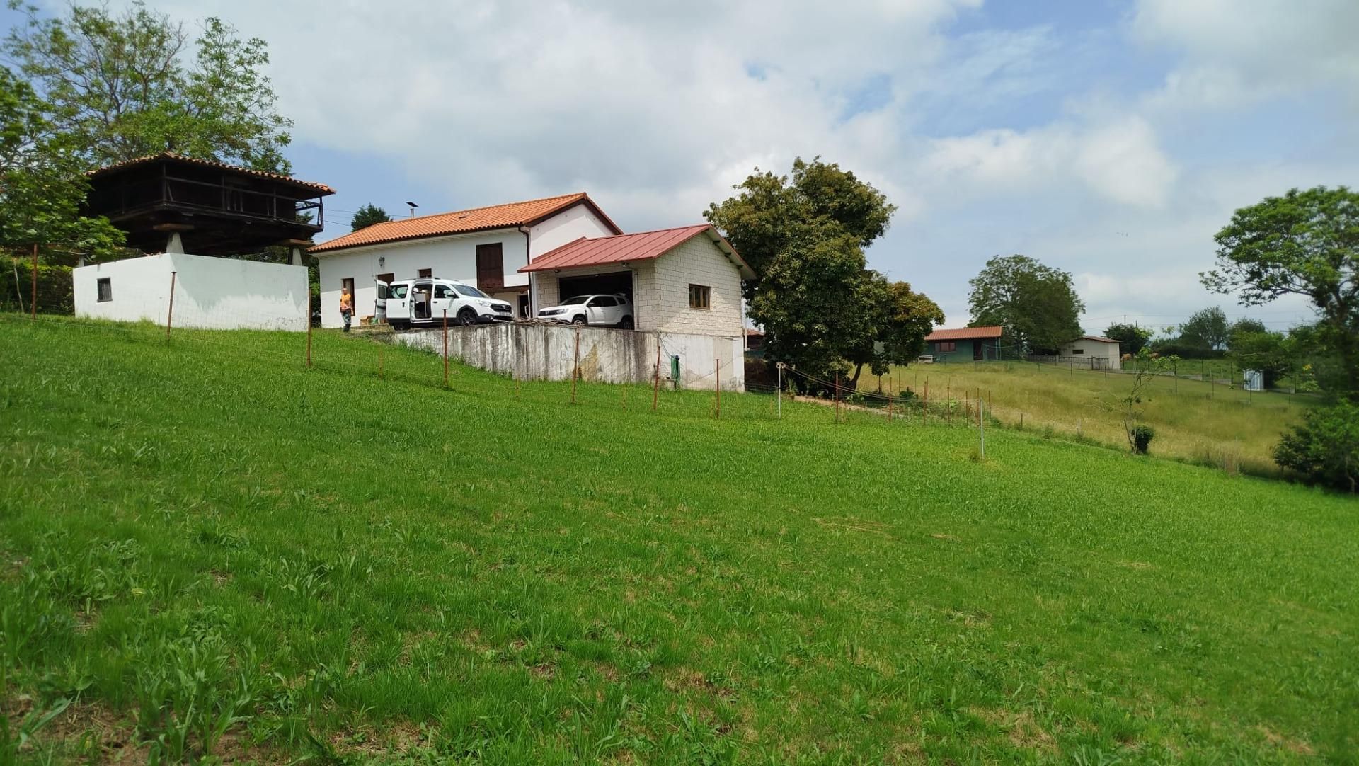 Finca rústica en venta en Siero con Calefacción y Trastero