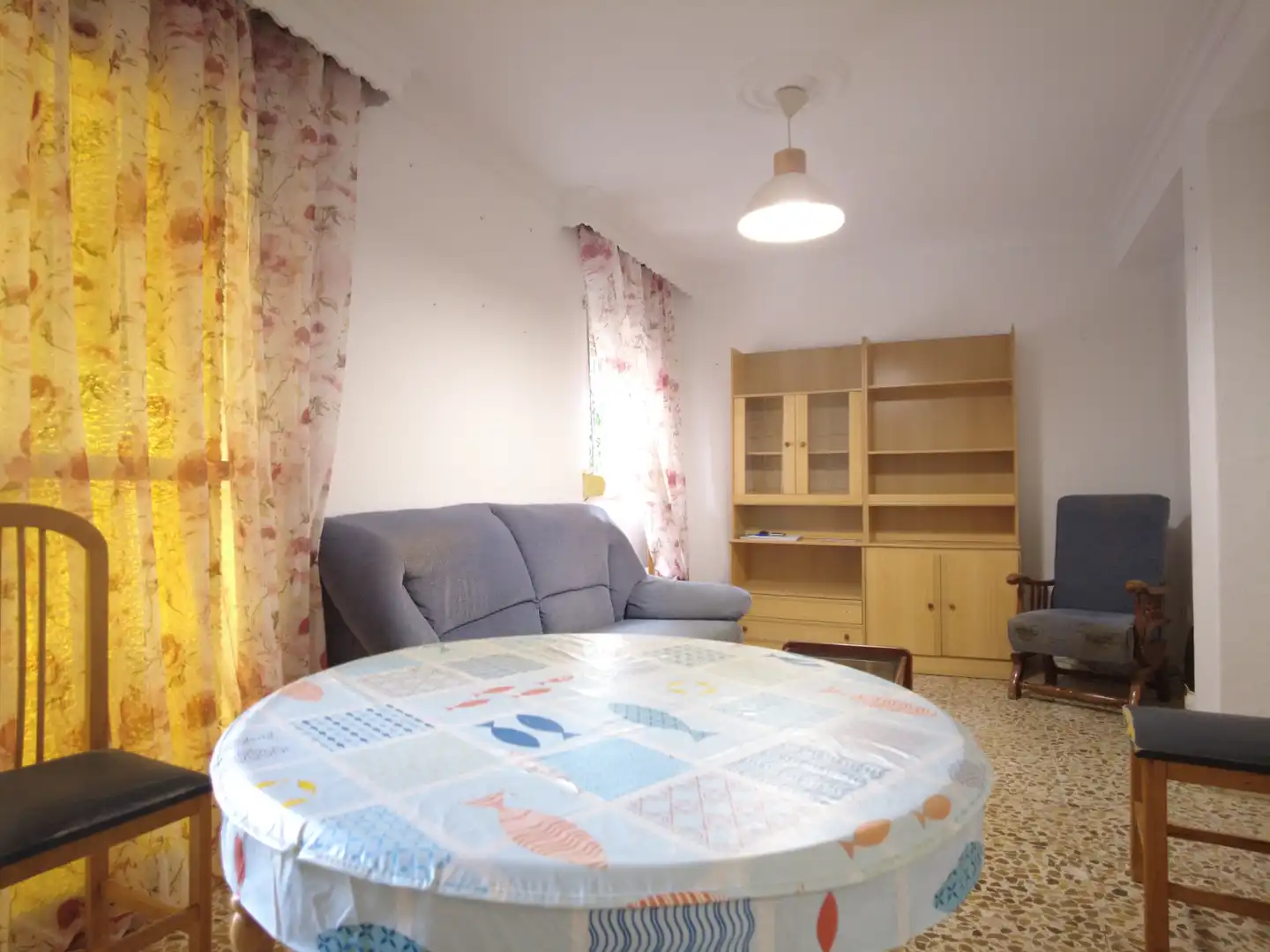 Sala de estar de Piso en venta en Marbella con Amueblado y Balcón